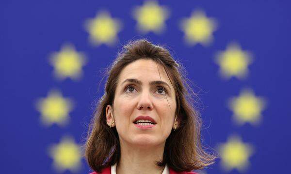 Macrons Statthalterin im Europaparlament: Valérie Hayer, Vorsitzende der europäischen Liberalen.