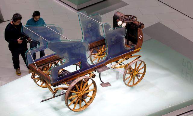 Egger-Lohner-Elektromobil Modell C.2 Phaeton: Ferdinand Porsches Konstruktion, 1898.