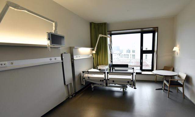 Manche Patientenzimmer im Spital Nord sind bereits fertiggestellt – im Gegensatz zum Spital, dessen Probleme beim Bau nun die Gerichte beschäftigen.