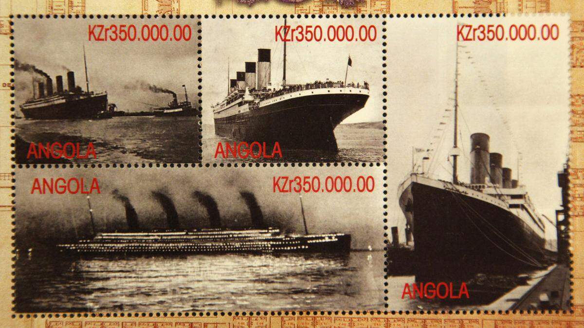 Eine ''Titanic''-Briefmarkenserie aus Angola.