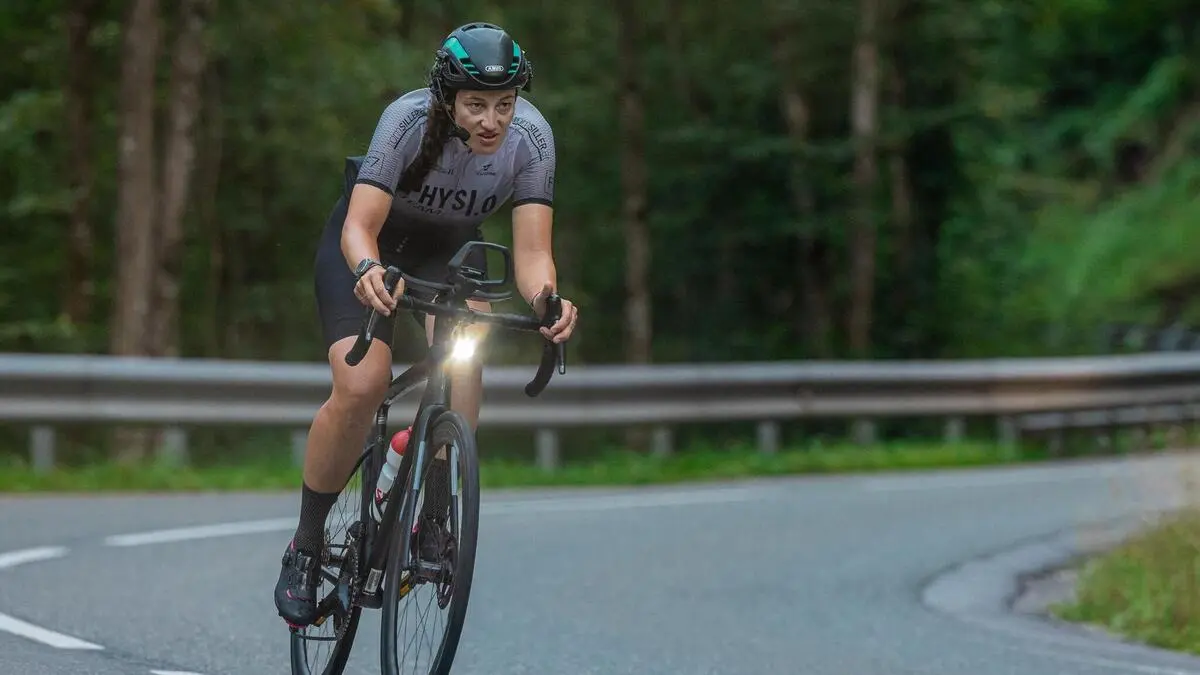 Ultra-Radfahrerin Elena Roch: »Selbstmitleid habe ich in Wut gegen den ...