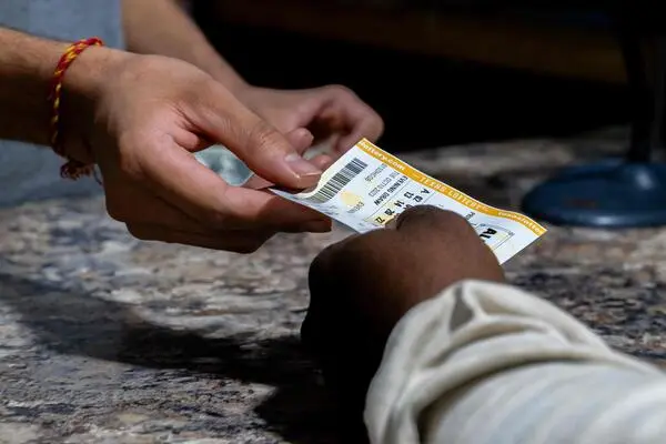 Die Zahlen 4, 26, 66, 67, 69 und die Zusatzzahl 9 machten einen Lottospieler zum Milliardär. 