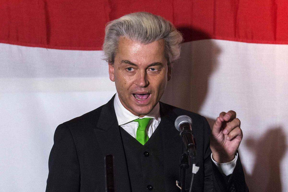 Nicht überall siegten die EU-Skeptiker: In den Niederlanden erlitt die Partei des rechtspopulistischen Europaskeptikers Geert Wilders eine überraschende Niederlage. Die Partei verlor zwar rund 3,5 Prozentpunkte im Vergleich zu 2009, wurde aber mit 13,2 Prozent drittstärkste Kraft und erhält vier Mandate.
