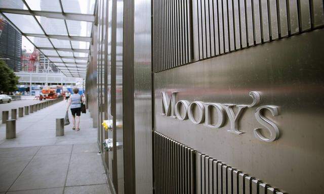 Moody s reports profit and revenue that beat analysts expectations Moody s headquarters in Lower Man