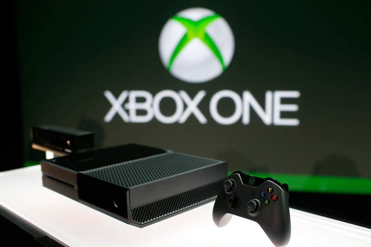 Seit 2006 mussten Xbox-Fans auf eine neue Konsole warten. Am Abend des 21. Mai 2013 hat Microsoft nun das neue Gerät enthüllt. Xbox One nennt sich das Ding und soll alle Entertainment-Bedürfnisse auf einmal erfüllen.