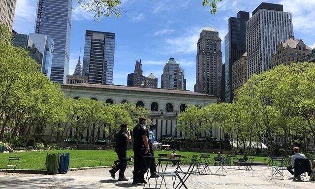 Immobilien am Bryant Park: Im Stadtteil Manhattan gab es in der ersten Maiwoche 2020 um fast 90 Prozent weniger Transaktionen als im Vergleichszeitraum des Vorjahres. (c) Cornelia Holzbauer