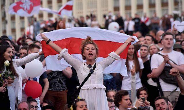 BELARUS-VOTE-DEMO