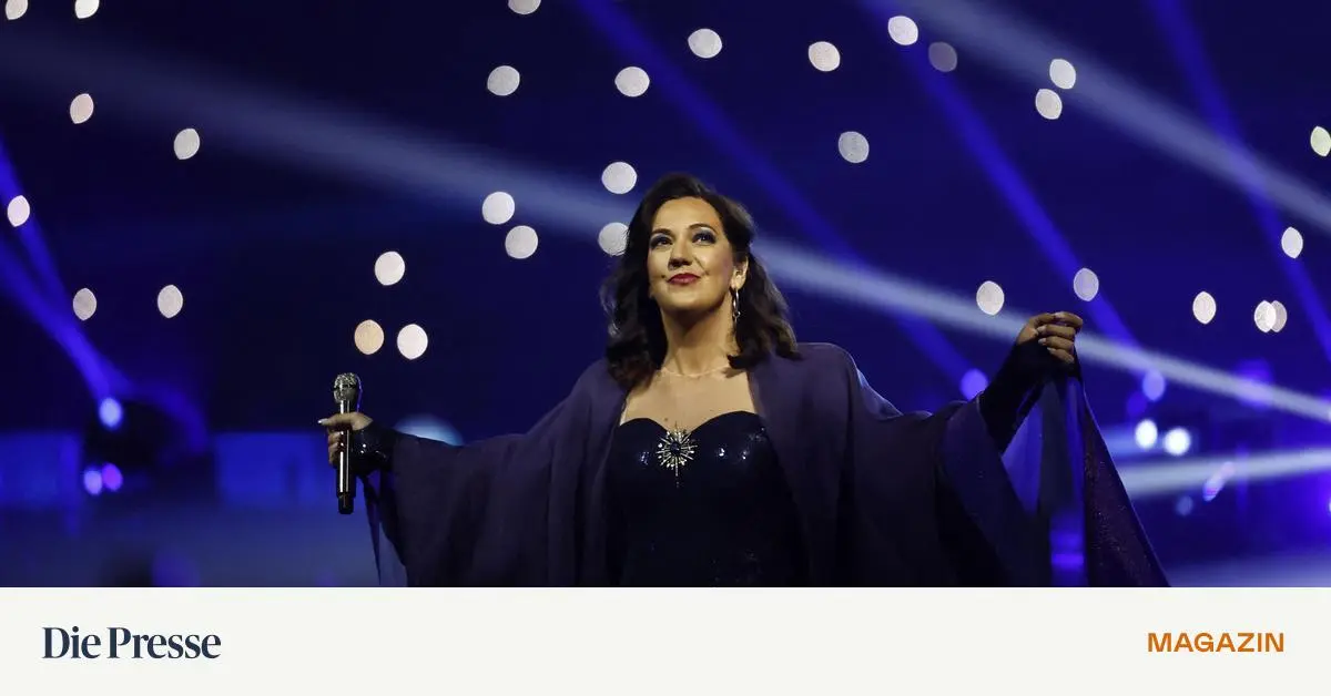 Warum-mischen-Sie-Heavy-Metal-und-Oper-Marina-Viotti-premium-
