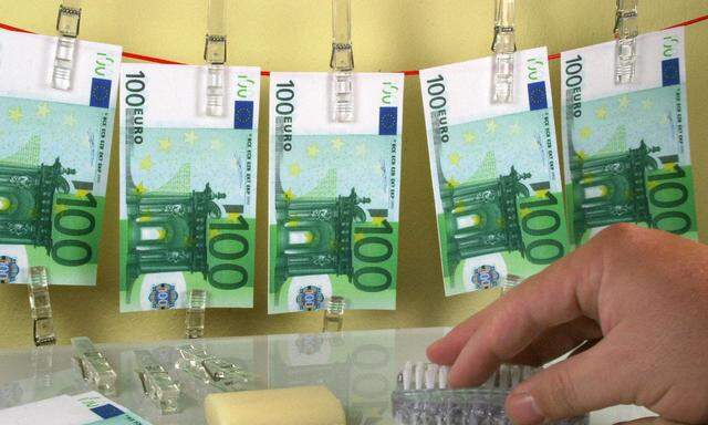 Geldwaesche - money laundering