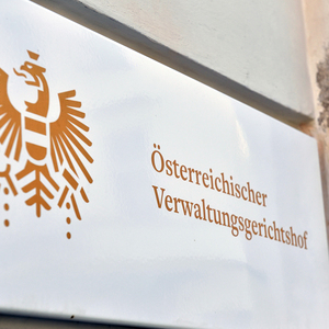 Der Verwaltungsgerichtshof (VwGH) hat den Versuch gestoppt, für einen Erb- und Pflichtteilsverzicht für den Fall einer bevorstehenden Eheschließung eine Vergleichsgebühr zu verlangen.