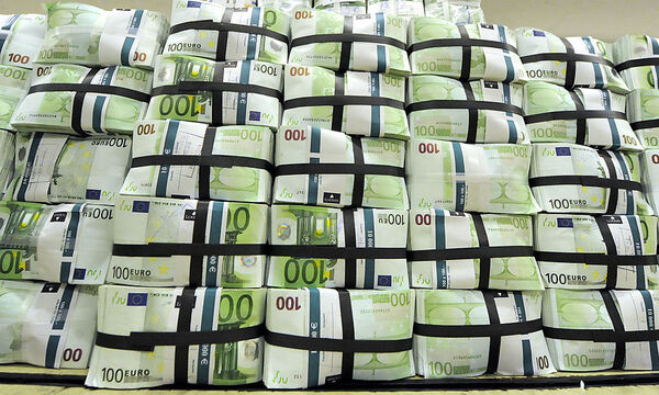 THEMENBILD/ARCHIVBILD: SPARPAKET