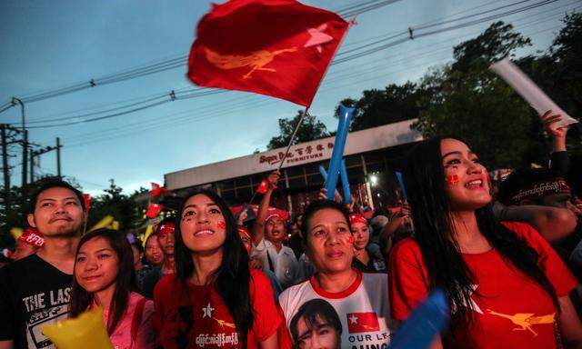 Reactions Following General Election As Myanmar Opposition Confident Suu Kyi Has Won Historic Vote