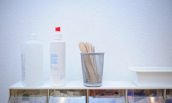 Mittlerweile geht jeder zweite Absolvent eines Medizinstudiums ins Ausland.