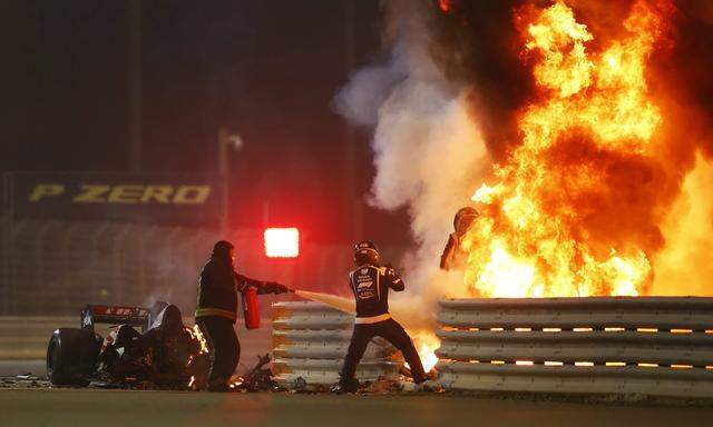 Der Feuerunfall des Franzosen Romain Grosjean in Bahrain