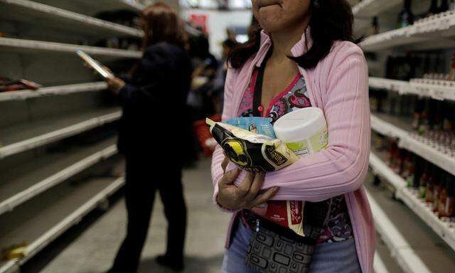 Trauriger Alltag in Venezuela: Die Regale in den Supermärkten sind leer, die Bevölkerung darbt. 