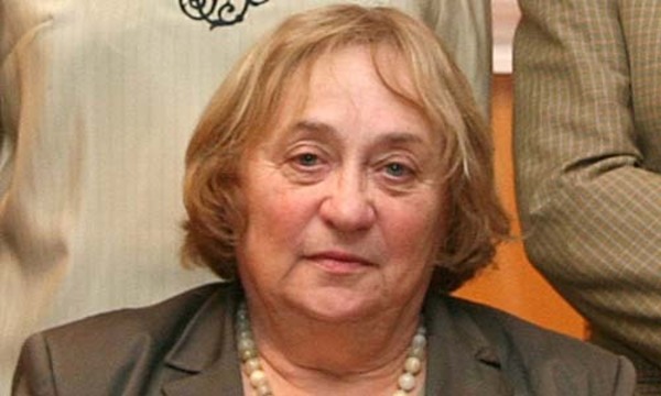 Luitgard Derschmidt: "Die Kirche kreist zu sehr um sich selbst"