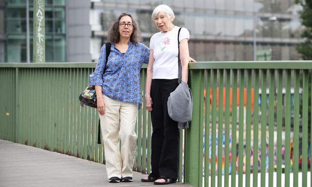 Filmemacherin Melissa Hacker (l.) und Eva Yachnes bei ihrem Besuch in Wien. Yachnes hat mit einem Kindertransport den Holocaust überlebt.