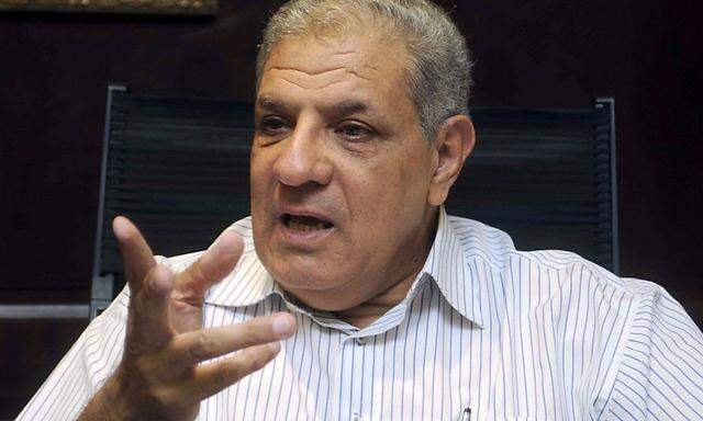 Ibrahim Mahlab soll eine Übergangsregierung für Ägypten zusammenstellen.