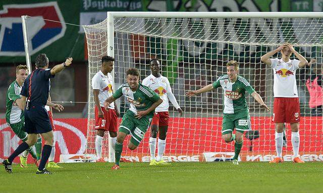 FUSSBALL TIPICO BUNDESLIGA: SK RAPID WIEN - RED BULL SALZBURG