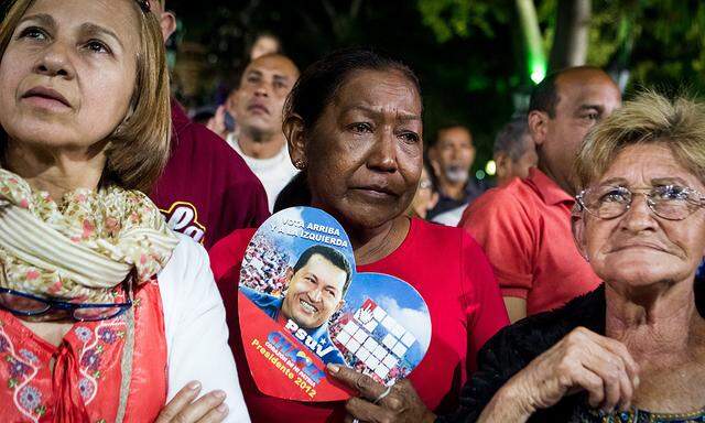„Heiligenkult“ um kranken Hugo Chávez