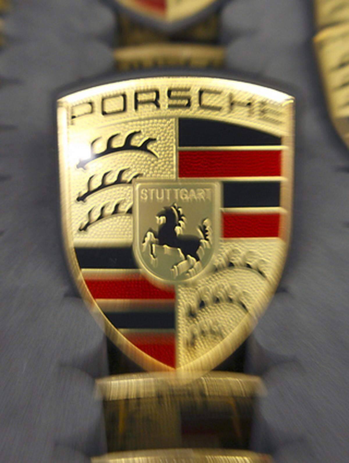 Die jüngsten  Absatzzahlen von Porsche deuten auf deutliche Rückgänge hin. Im Geschäftsjahr 2007/08 konnte Porsche  den Gewinn noch um 50 Prozent steigern. 