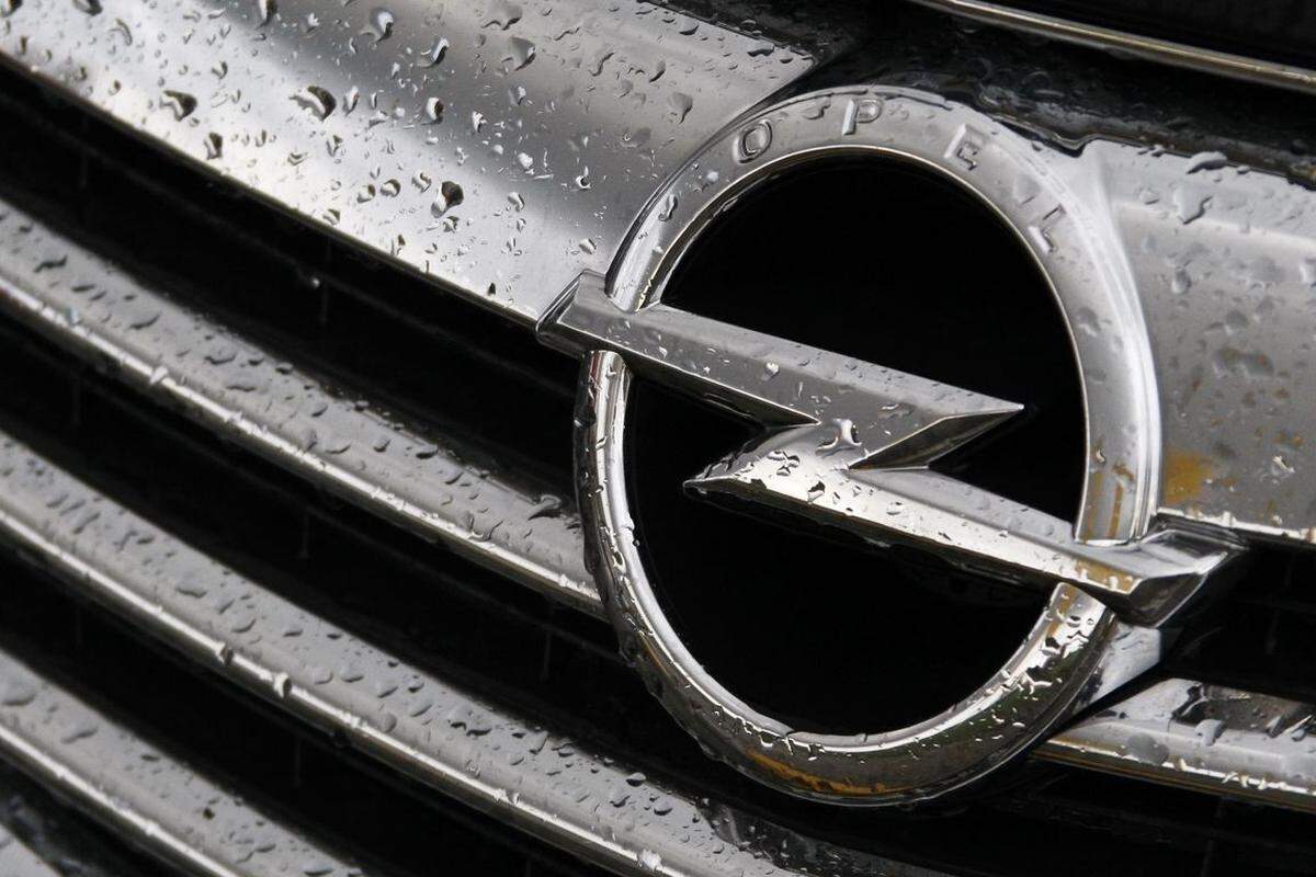 Eine dieser GM-Marken ist der deutsche Autohersteller Opel, der seit 1929 zu den Amerikanern gehört. Der Name Opel stammt vom einstiegen Firmengründer Adam Opel (der neueste Kleinwagen der Firma heißt deshalb auch Adam) ...