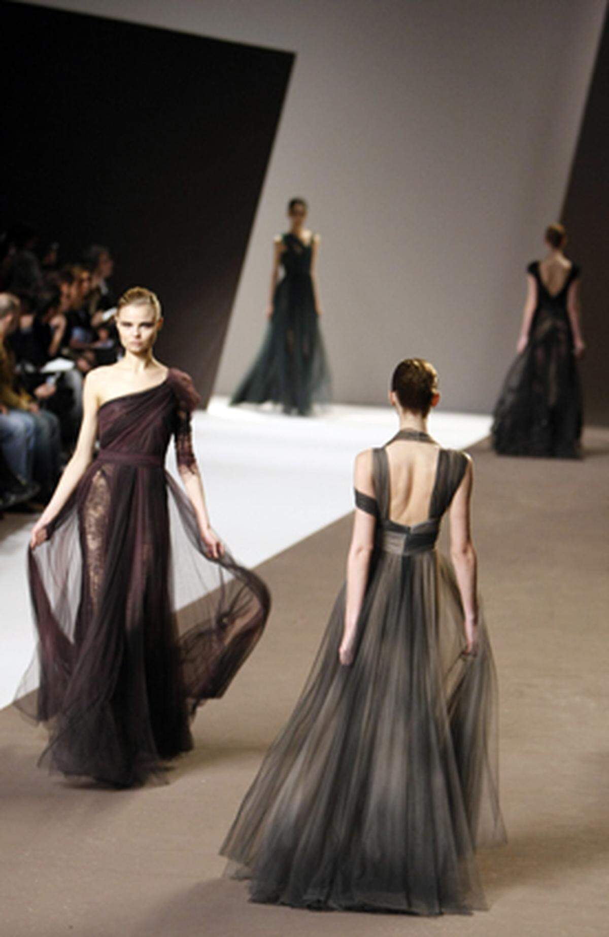 Elie Saab: Paris. HW 10/11