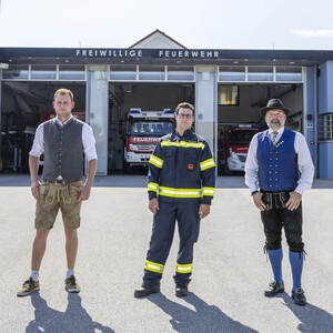 Vereinsobmänner in Sankt Pantaleon: Johann Höfer von der Landjugend, Tobias Reichl von der Feuerwehr und Gerhard Hochradl von der Musikkapelle.
