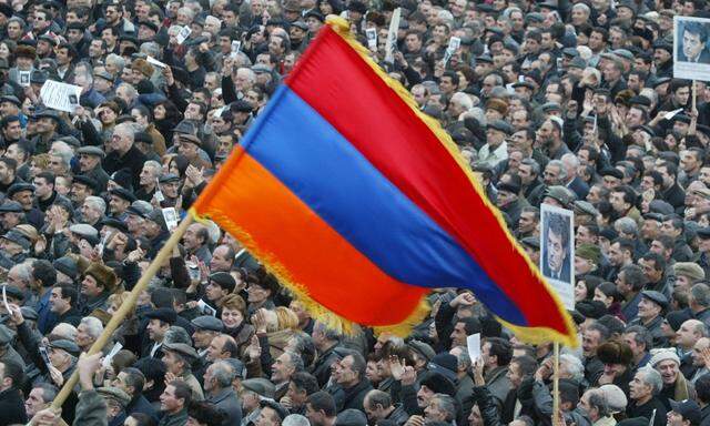 ARMENIA - PRE-ELECTION RALLY