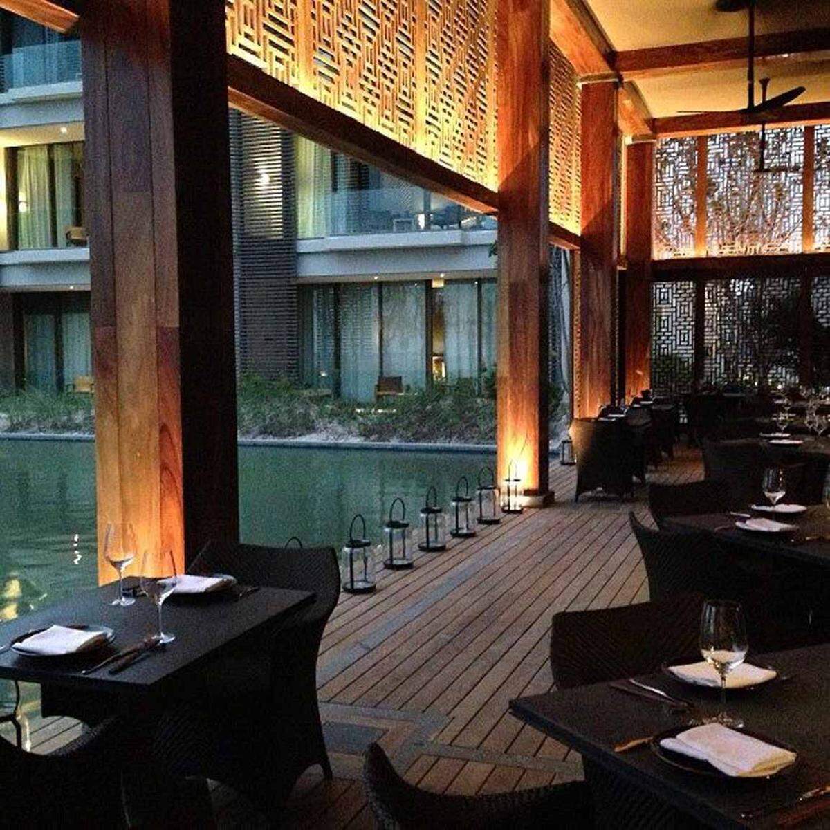 Im mexikanischen Cancun befindet sich das NIZUC Resort &amp; Spa, das durch viele Willen und Penthouse Suiten ganz auf die Privatsphäre seiner Gäste setzt.