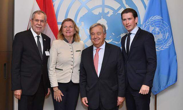 Archivbild vom UN-Besuch der Österreicher in New York: Bundespräsident Van der Bellen, Außenministerin Karin Kneissl, UN-Generalsekretär Guterres und Bundeskanzler Kurz.