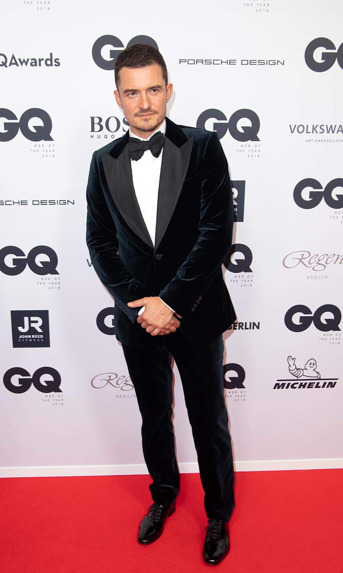 Bei der 20. „Men of the Year“-Gala der deutschen „GQ“ schauten auch einige prominente Herren aus Hollywood vorbei. Wie Orlando Bloom, der sich - wie passend - in einem trendigen Smoking aus Samt und mit Fliege für seinen „Style“ ehren ließ.