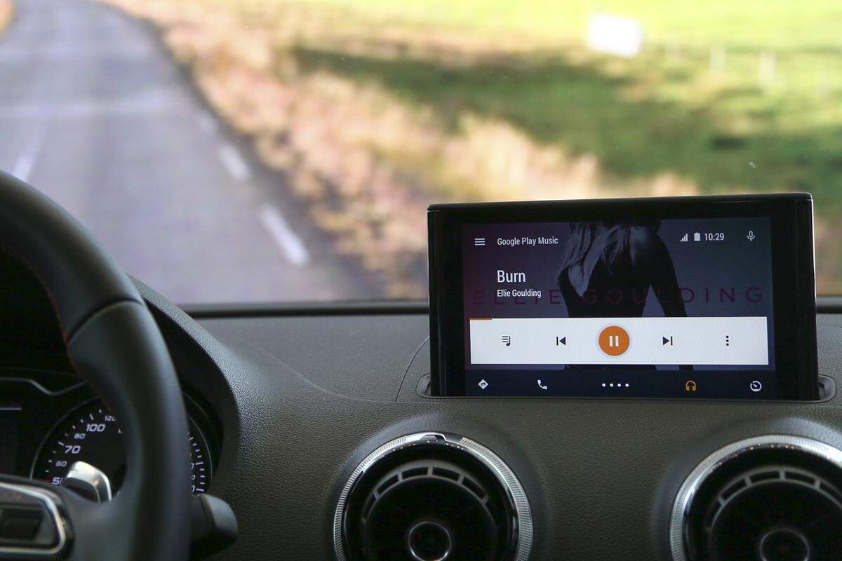 Welche Marken auf welches System setzen geben Apple und Google auf ihren Websites bekannt - die Liste wird sich in den kommenden Monaten wohl noch ein wenig erweitern.>> Zu Googles Android Car>> Zu Apples CarPlay