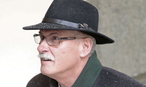 Stronach Schloss FPKPolitiker gibt