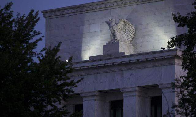 Views Of The Federal Reserve As Bond Market Sees Fed Delaying Rate Increase