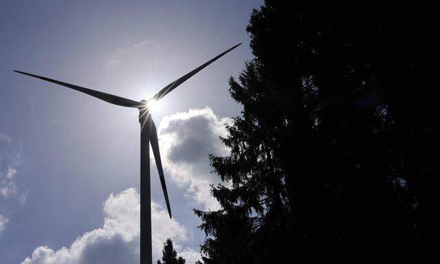 Der norwegische staatliche Energiekonzern Statkraft hat in Deutschland 35 Windparks mit einer Leistung von aktuell 310 Megawatt gekauft. (Symbolbild)