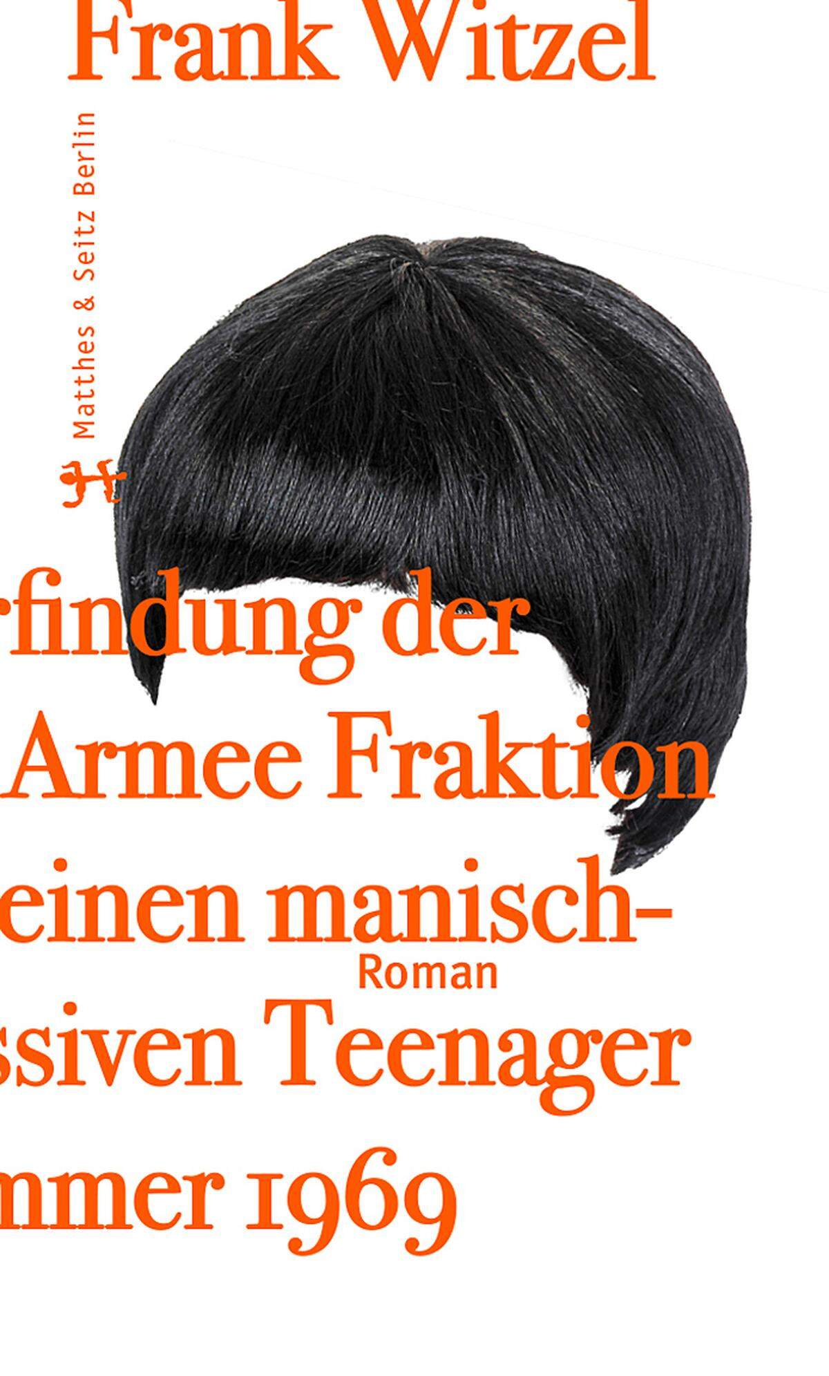 Der Gewinnertitel dieses Jahres. Der Titel verrät schon einiges: Frank Witzel hat einen über 800 Seiten langen Roman vorgelegt, in dem wir von Projektion zu Projektion, Einfall zu Einfall, Zeitsprung zu Zeitsprung gehetzt werden, wobei wir mit irren Erinnerungen und abstrusen Träumen konfrontiert werden, die oft schwer, meist gar nicht einzuordnen sind, was auch egal ist: Worum es "wirklich geht", erfahren wir nämlich ohnehin nicht. Dafür eine Menge über katholische Zwänge, revolutionäre Träume und über die Wünsche, Ängste und Vorlieben von Teenagern jener Zeit. Ein im besten Sinn aberwitziges Porträt der Bundesrepublik. BEST