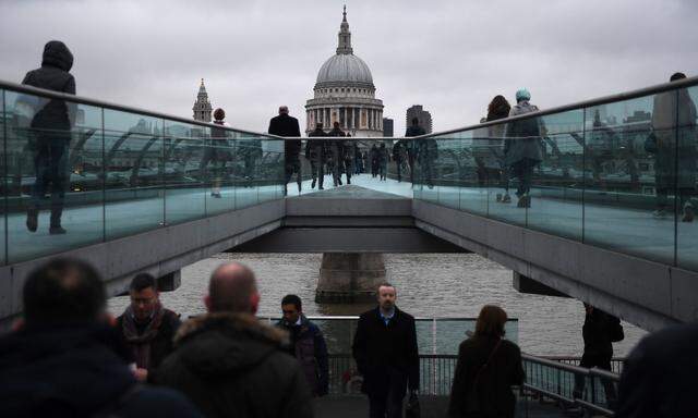 Die Millenniumsbrücke in London sollte der Stadt symbolhaft einen neuen Weg in die Zukunft eröffnen. Beim Brexit ist dieser Weg noch nicht gefunden.