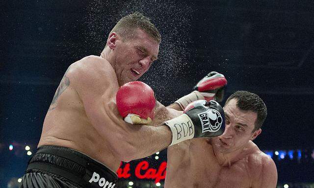 Wladimir Klitschko, Mariusz Wach