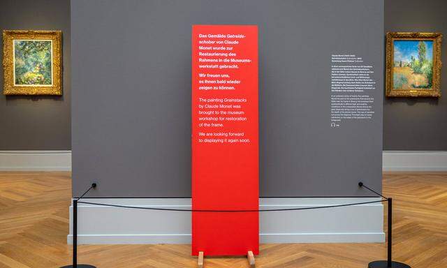 Am 23. Oktober hatten eine Frau und ein Mann in dem Museum eine Flüssigkeit auf das mit Schutzglas versehene Gemälde geschüttet. 