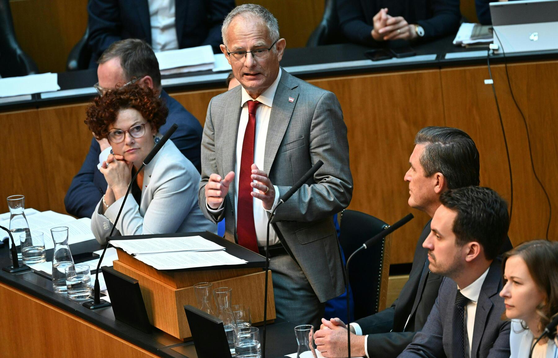 Marterbauer präsentiert Budget: „Wir sind ein desaströses Er