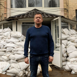 Oleksander Goncharenko, Bürgermeister von Kramatorsk, rüstet seine Stadt für eine mögliche Belagerung: „Es geht um Verpflegung, Wasser und Medizin.“ 