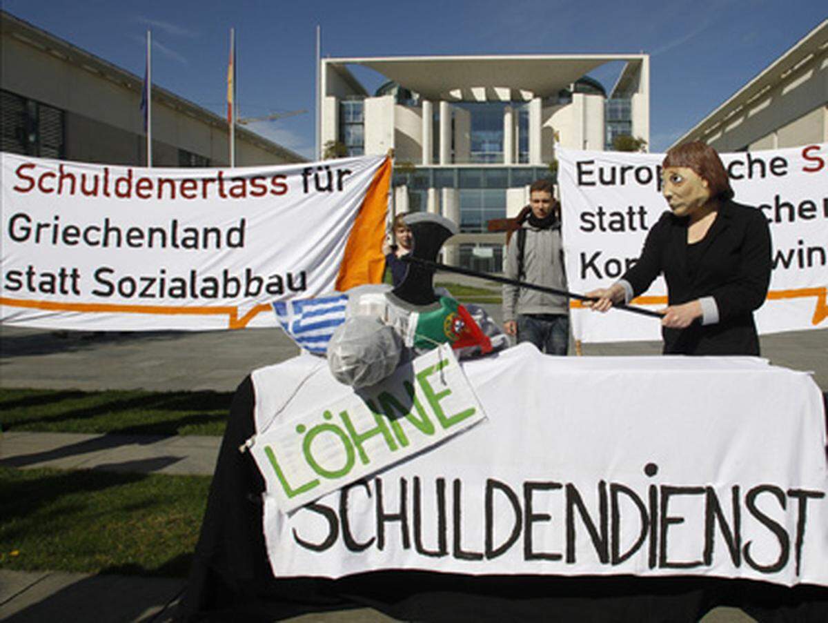 In Berlin gab es kleinere Solidaritätskundgebungen.
