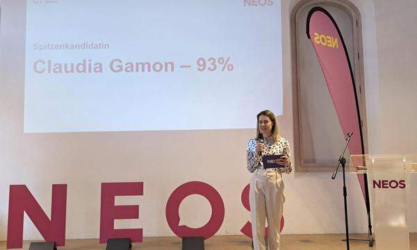Claudia Gamon wurde am Samstag, 09. März 2024, bei einer Mitgliederversammlung in Hohenems mit einer Zustimmung von 93 Prozent auf den ersten Listenplatz der NEOS gewählt. 