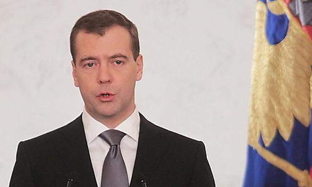 Medwedjew legt Gesetz für mehr Wahlfreiheit vor 