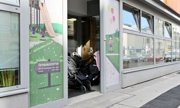 Ein paar Kinder waren noch da: Am Freitag musste der Ottakringer Kindergarten wie elf weitere Filialen schließen.