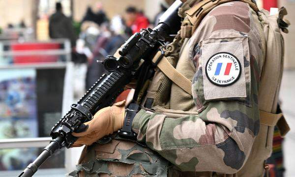 In Frankreich wurden nach dem Anschlag in Moskau die Sicherheitsvorkehrungen verstärkt.