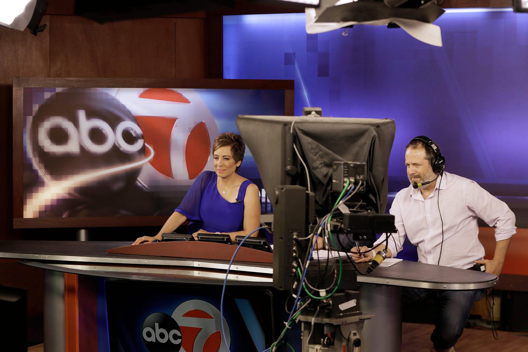 Trump droht US-Sendern mit dem Entzug ihrer Lizenz