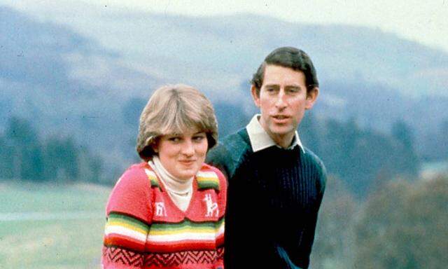 Prinzessin Diana fühlte sich als schwarzes Schaf der Royal Family und zeigte das auch modisch. 