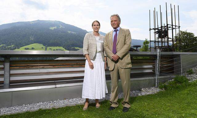 Richterin Sabine Matejka und Rechtsanwalt Rupert Wolff in Alpbach.